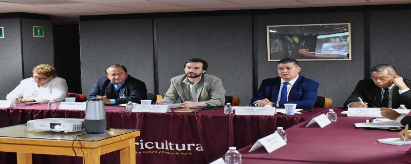 México y Centroamérica fortalecen la inteligencia sanitaria regional con la instalación del Grupo Técnico del CRIS-GBG para combatir y erradicar el gusano barrenador del ganado